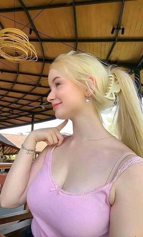 Dasha Gartman porno hd foto