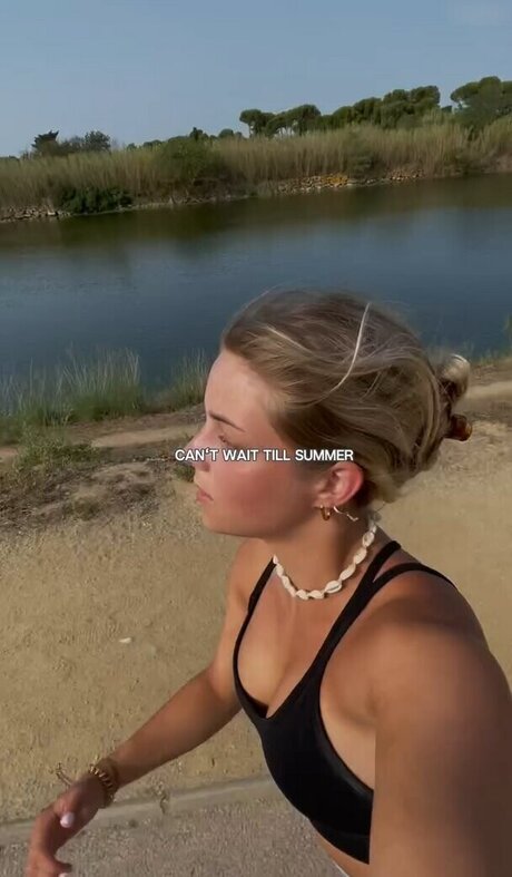 Lea Breuer schauspielerin bilder