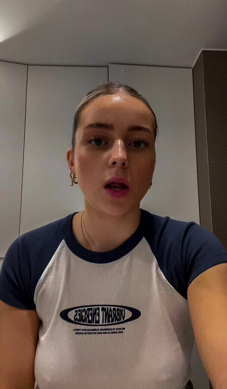 Lea Breuer xxx sexy archiv