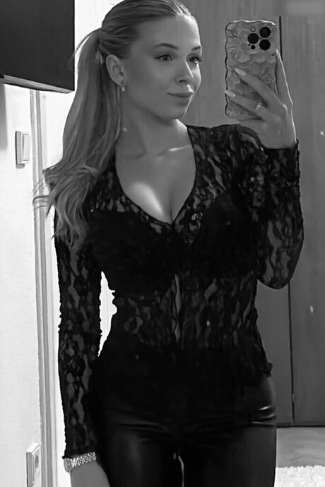 Kati Ktr perfekte sexy foto