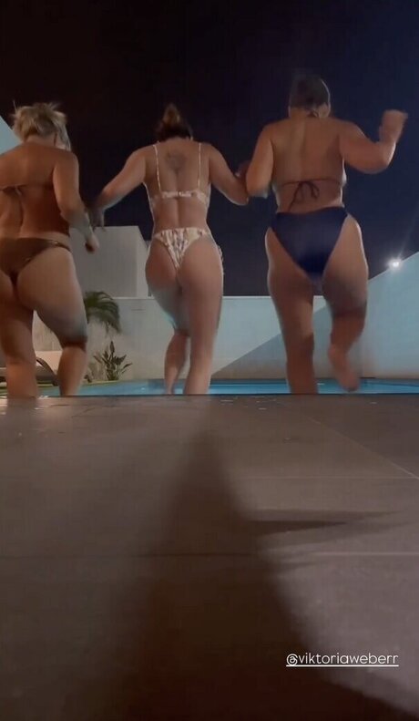 sportliche blonde onlyfans hübsche exklusive archiv