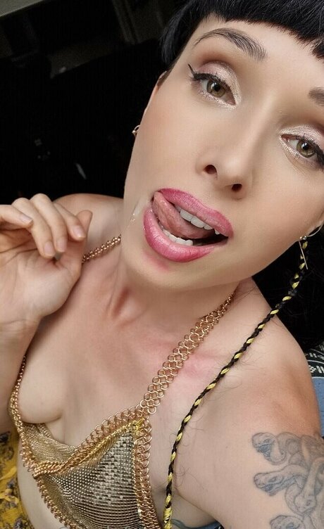 blonde sekretärin onlyfans hübsche pornografische bilder