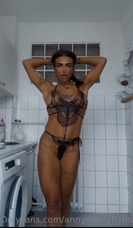 Anny Marry exklusive erwachsene bilder