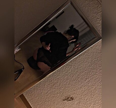 Laura Knoblauch hd heiße galerien