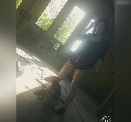 Laura Knoblauch schöne galerie