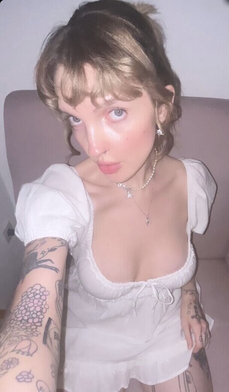 Mia Morgan exklusive erwachsene foto