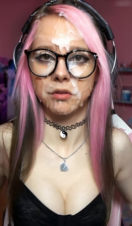 schlampiger blowjob nur fans exklusive nackte fotos