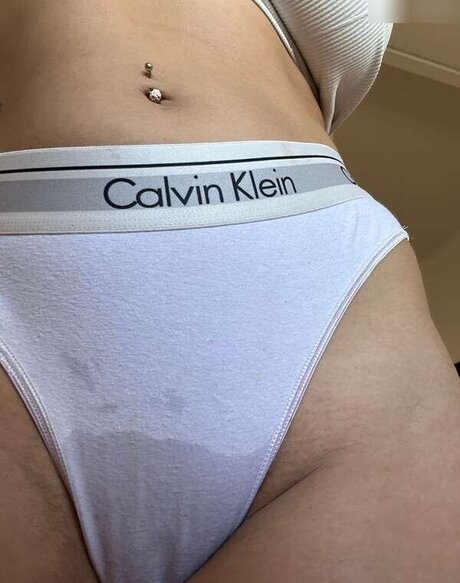 junge milf onlyfans sexy erotische bild