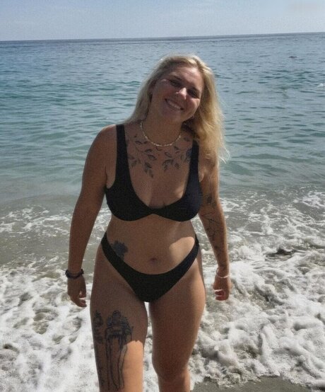 Viky kid exklusive nackten galerien