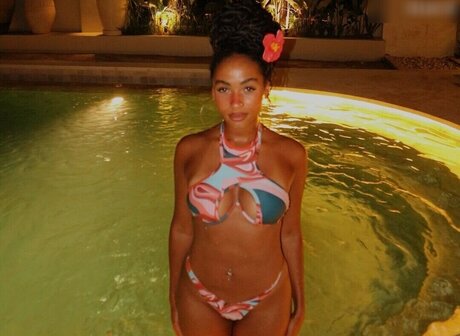 sperma auf der zunge onlyfans xxx akt bild