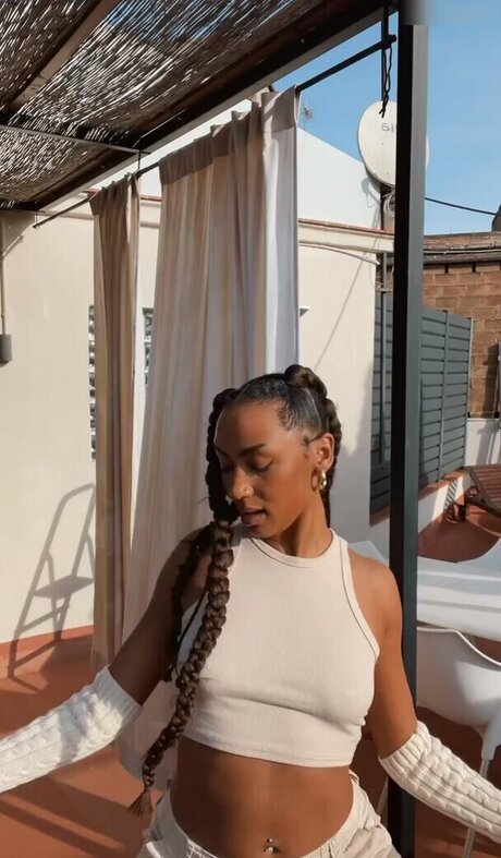 Shaggy Baggy erwachsene exklusive foto