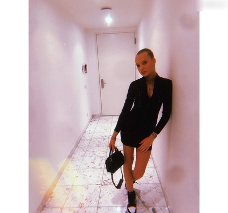 schwarze papa-onlyfans perfekte top bild