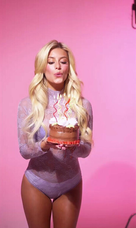 Md1syn Sh1pmn exklusive nackt fotos