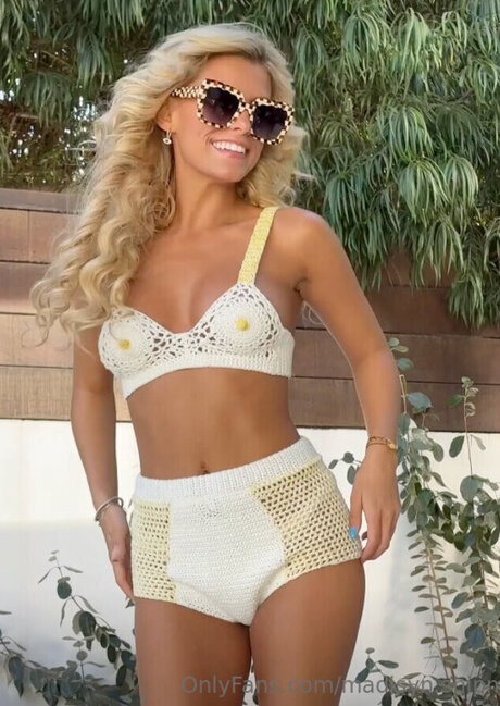 sportliche blonde onlyfans nacktheit hd galerien