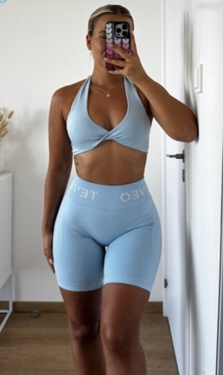 triefend nasse muschi onlyfans hd schöne archiv