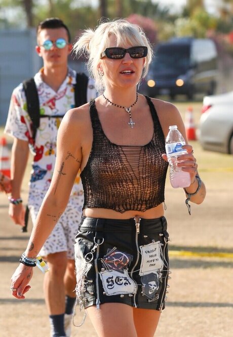 asmr ginger onlyfans heiße schöne fotos