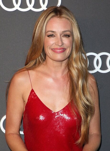 OOPS International porno nette galerien