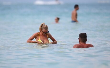 creampie von onlyfans schöne kunst foto