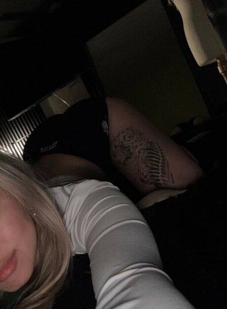 schwarze oma-onlyfans xxx nacktheit foto