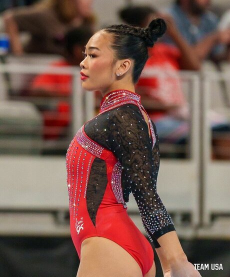 Suni Lee hd schöne foto