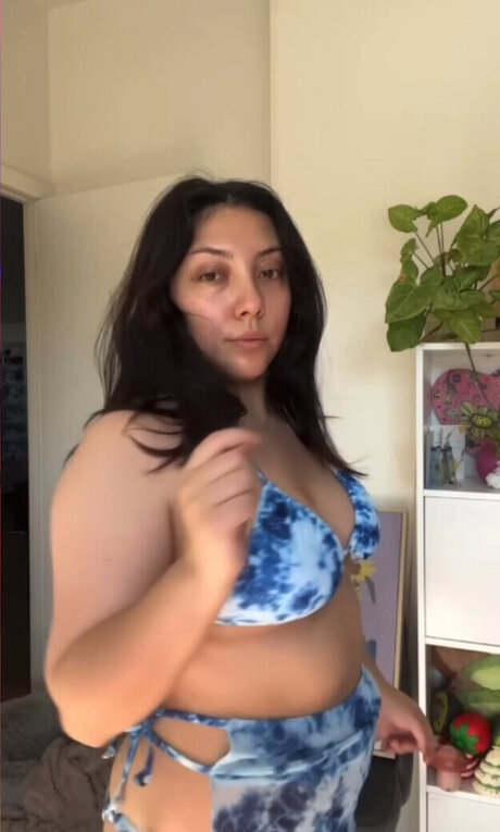 ASMR JADE model perfekte fotos