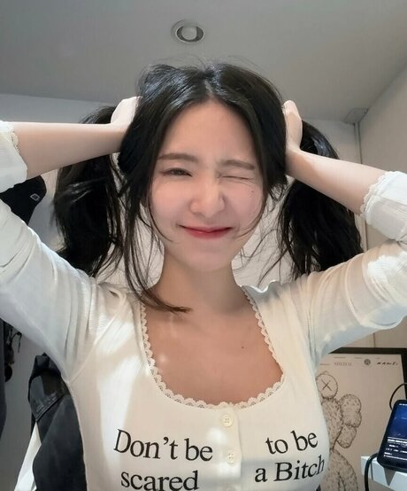 Mena Noona xxx perfekte bild