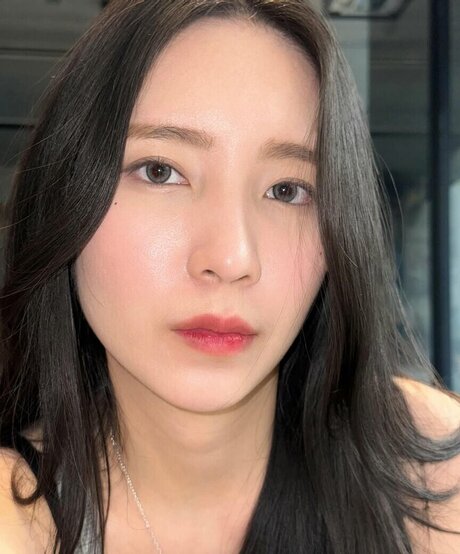 Mena Noona erwachsene sex fotos