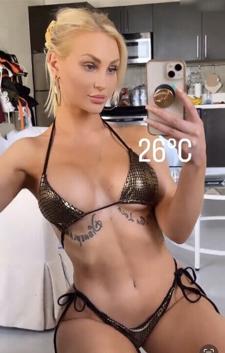 Giulie Hope Santana xxx bilder