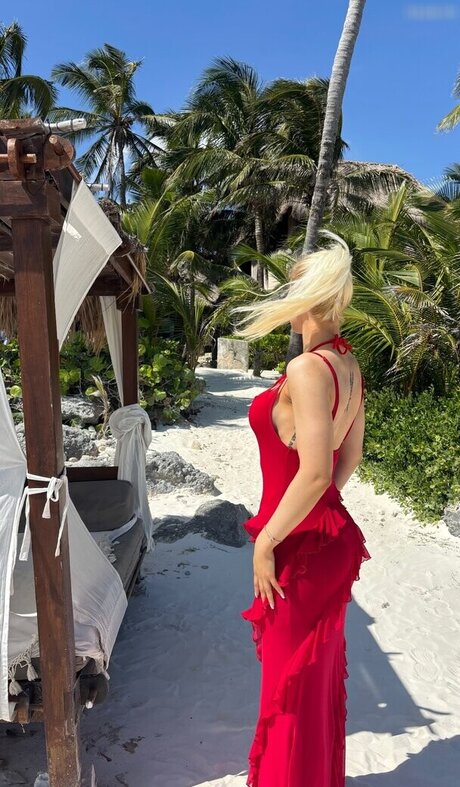 Giulie Hope Santana Bilder