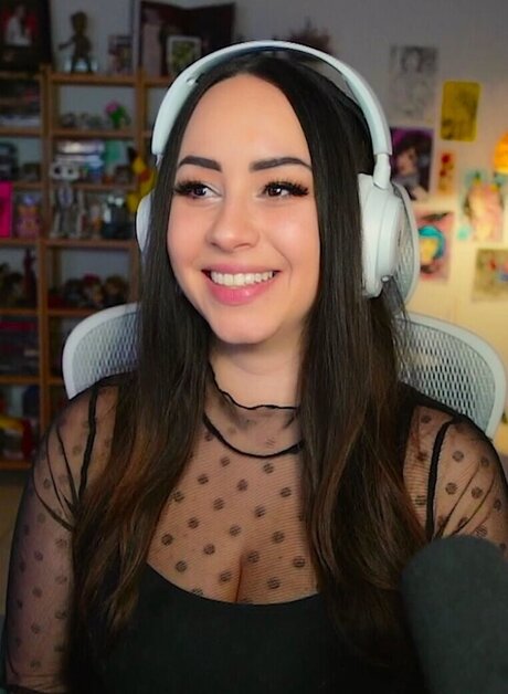 Bunnygirl porno nackt bild