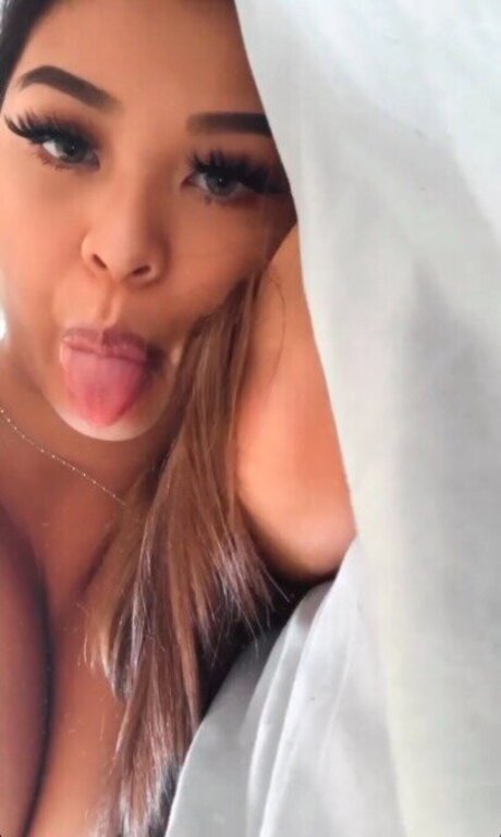 xwendy d perfekte nackten foto