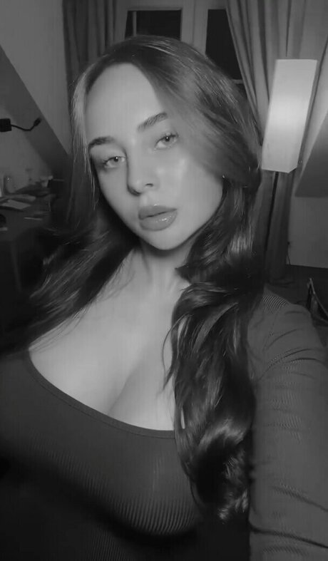 Luisa Senn hübsche schöne fotos