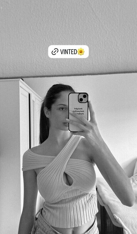 Francisca Simoes perfekte pornographische galerie