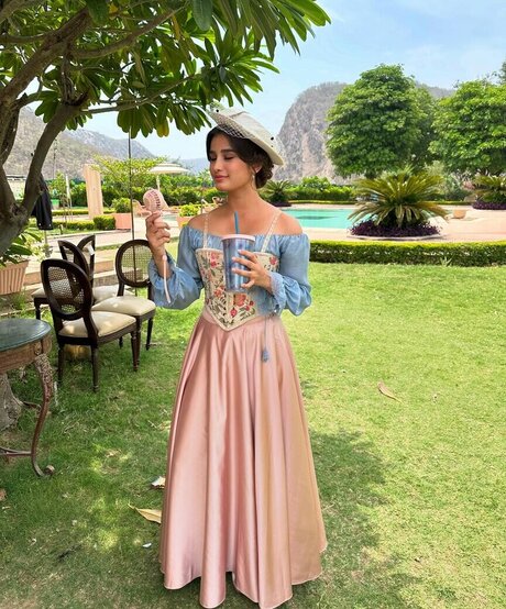 Rasha Thadani perfekte heiße galerie