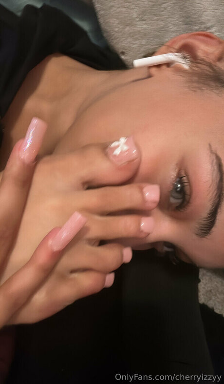 cherryizzyy top hd archiv