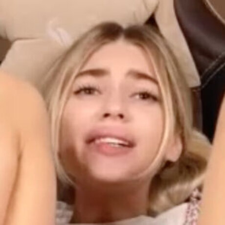 cuteelsa_ nette pornostar fotos