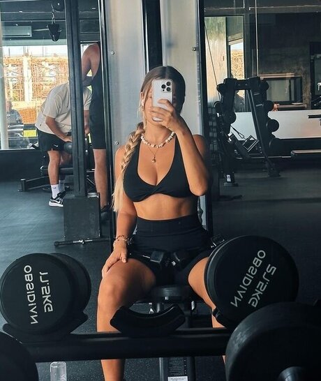 Mimi rasch sexy perfekte galerien