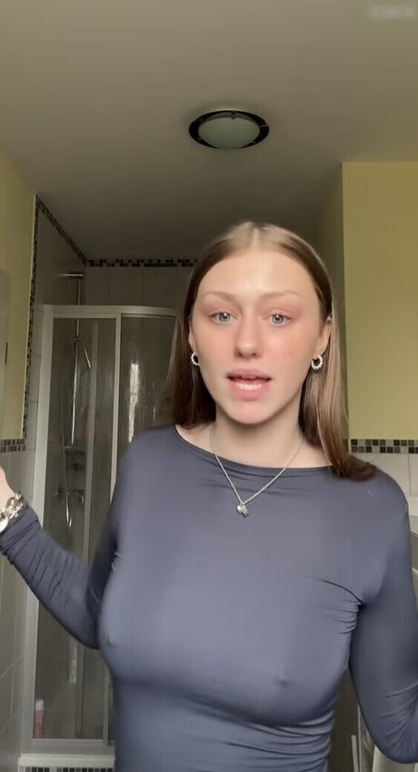 Yana Clare hübsche nackte galerien