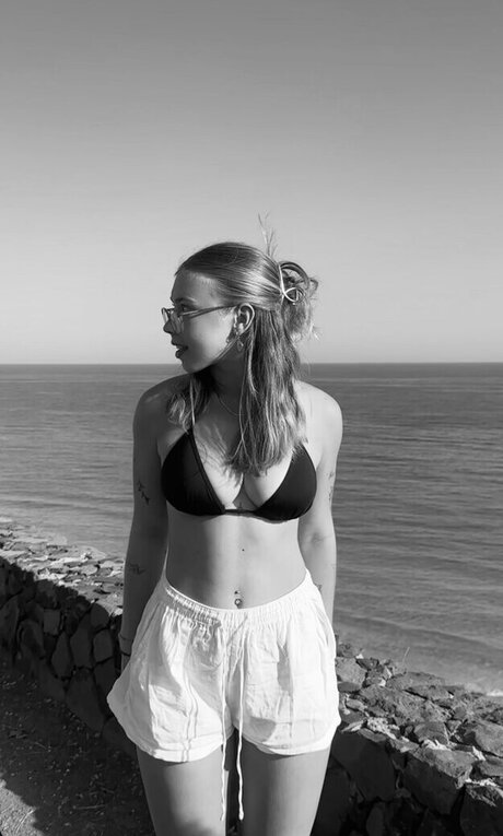 celinajoyy nacktheit pornographische galerien