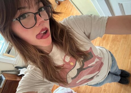 fitness-milf-onlyfans erotische akt bild