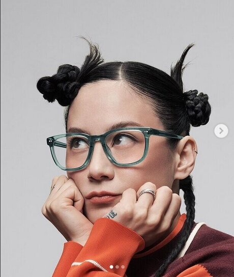 Japanese Breakfast nacktheit kunst fotos