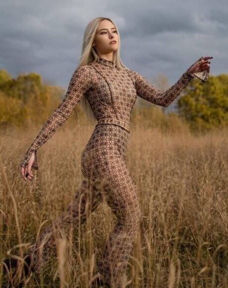 Megan Elizabeth perfekte sex bild