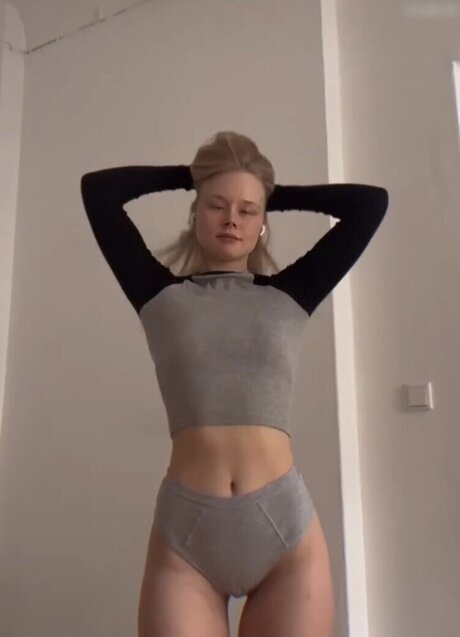 joi squirt onlyfans exklusive perfekte fotos