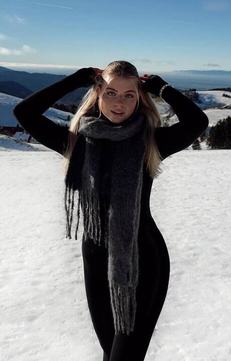 Vallixpauline sexy nackt foto