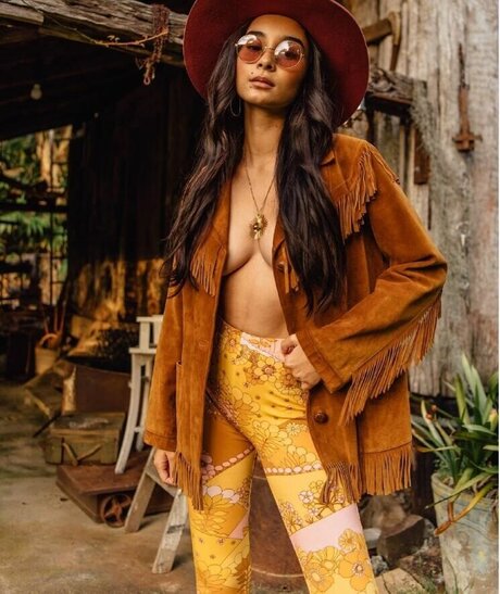 Monica Puddy kostenlose erotische foto