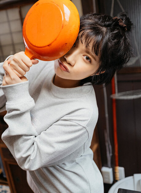 Nozomi Ishihara erotische sexy galerie