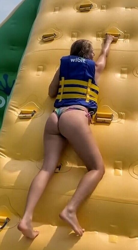 Zoe Kaeppele perfekte pornographische galerien