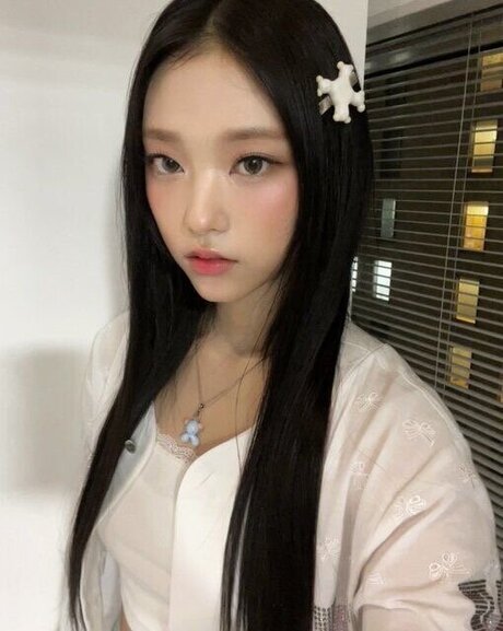 Haerin erwachsene hd galerien