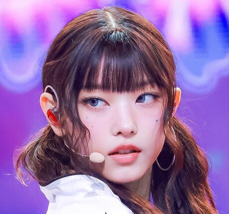 yoga asiatische onlyfans erwachsene sexy archiv