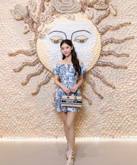 twerk onlyfans kunst akt archiv